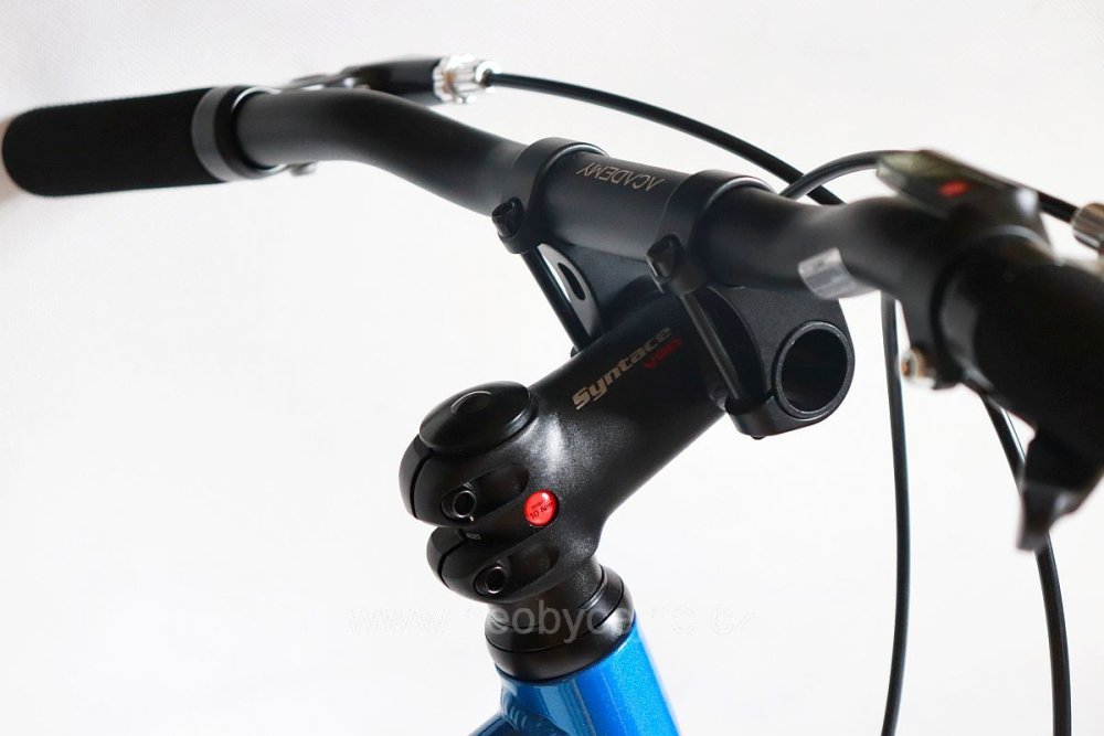 ultralehké dětské kolo Academy 20 grade 4 - Neobycejne.cz