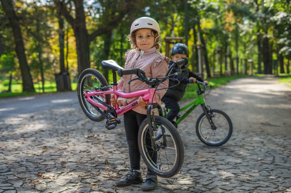 Yedoo Koolo 16 - lehké dětské kolo
