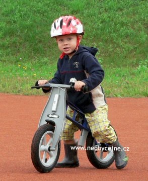 Dětské odrážedlo First Bike - recenze