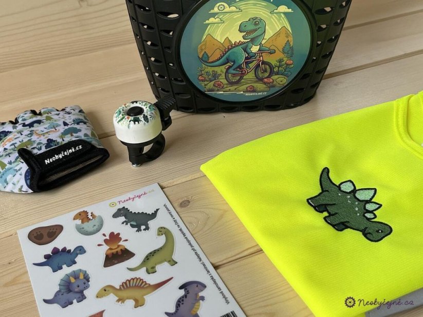 Samolepky / na kolo, odrážedlo, helmu / dinosauři