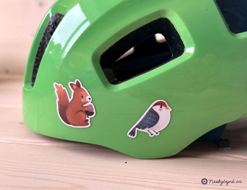 Samolepky / na kolo, odrážedlo, helmu / lesní zvířátka