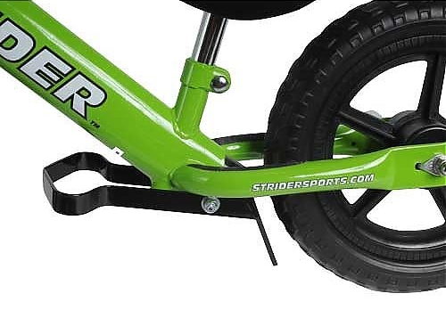 nožní brzda na odrážedlo Strider bike - Neobycejne.cz