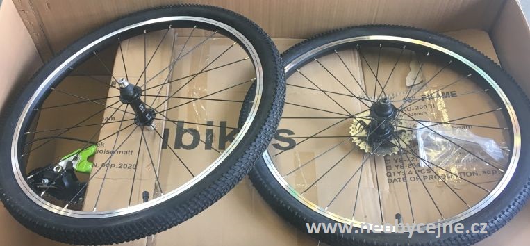 lehké kolo kubikes  - Neobyčejně.cz