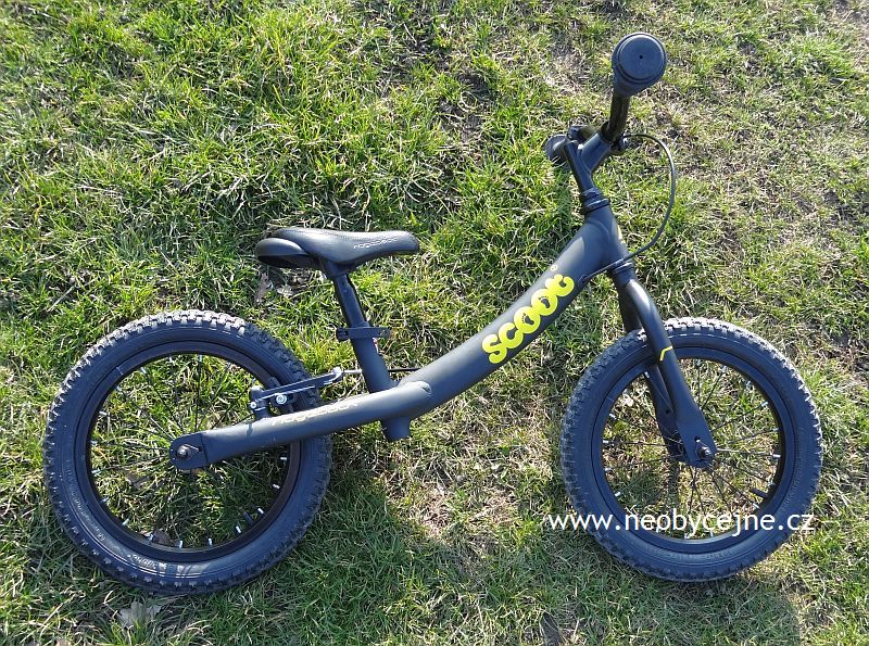 odrážedlo Ridgeback Scoot XL - Neobycejne.cz